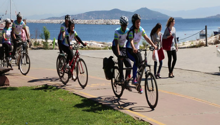 Eşpedal Derneği ile engelleri aşıyorlar