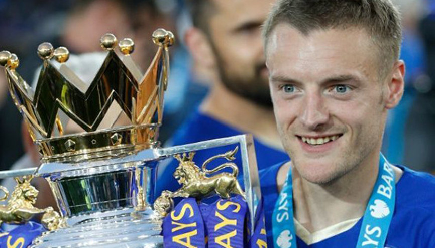 Yılın futbolcusu Jamie Vardyye düğün şoku