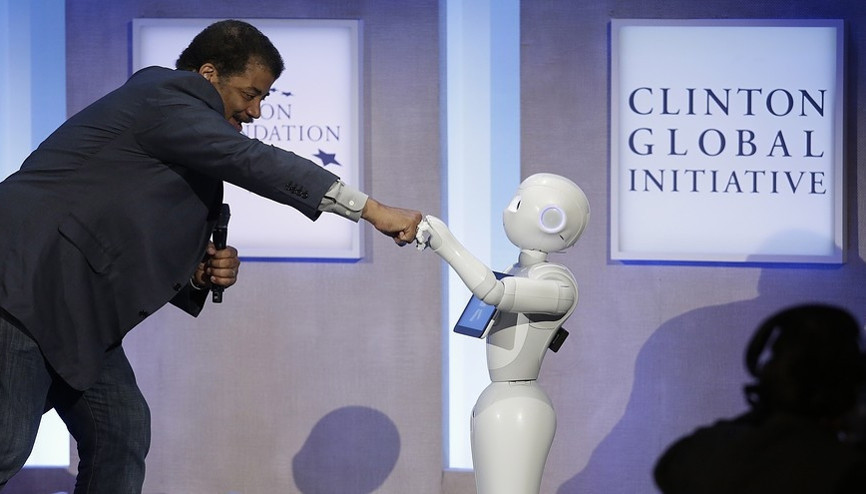 Foxconn 60 bin robot çalıştıracak