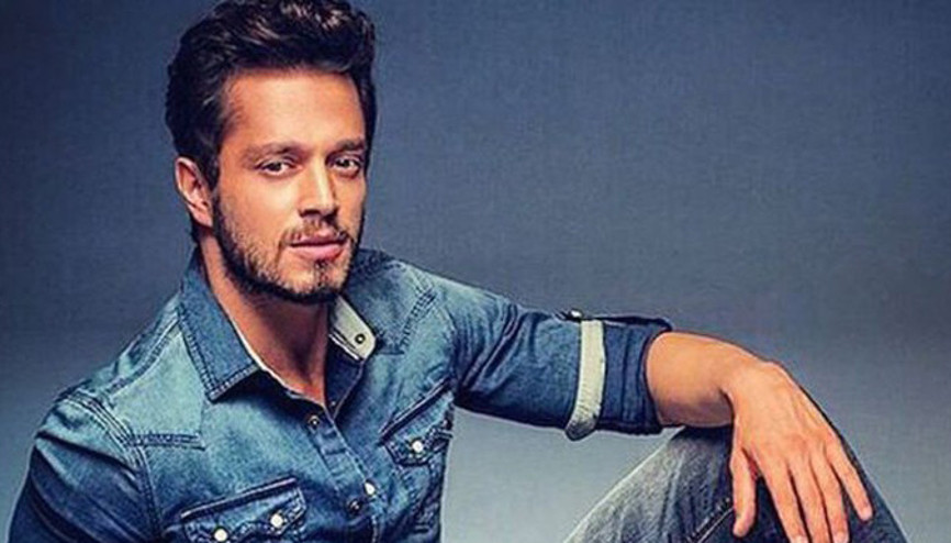 Beyaz Show’un bu haftaki konuğu Murat Boz Beyaz Show’un bu haftaki konuğu Murat Boz