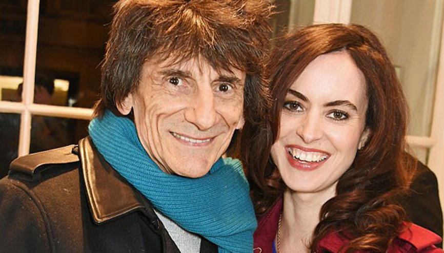 The Rolling Stones gitaristi Ronnie Wood baba oldu