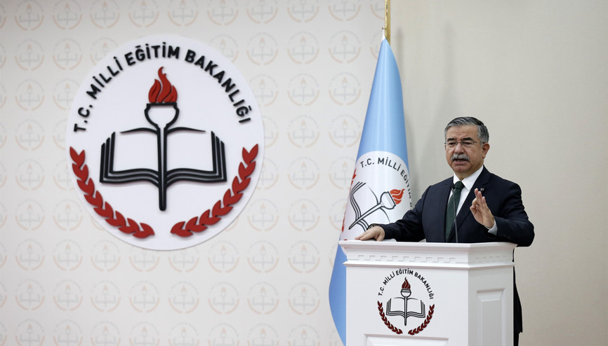 Bakan Yılmaz: Eğitimde fırsat eşitliğini sağlamalıyız Bakan Yılmaz: Eğitimde fırsat eşitliğini sağlamalıyız