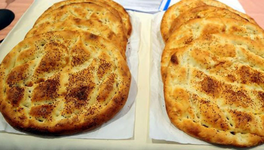 İstanbulda 350 gramlık pide 1.8 liraya satılacak