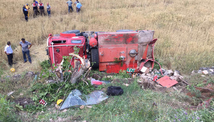 Orman ekiplerinin arazözü devrildi: 1 ölü, 2 yaralı