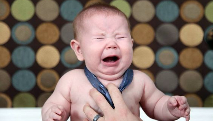 Neden ağlıyorsun evladım