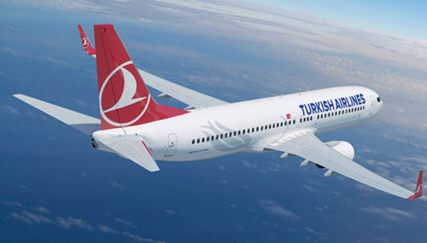 Uçakta alacak-verecek kavgası