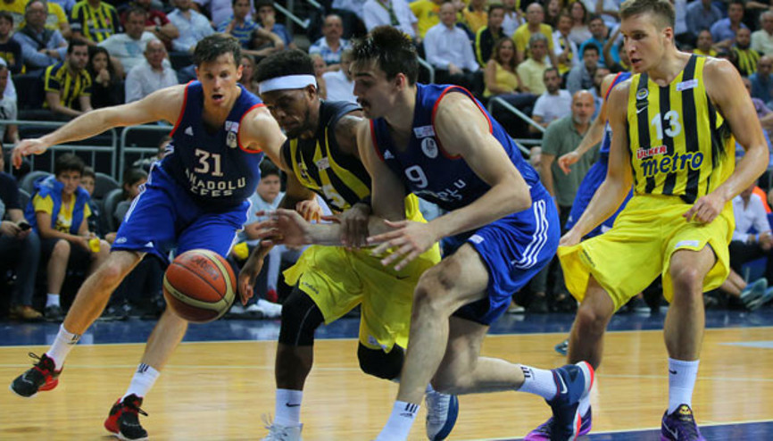 Fenerbahçe 84-72 Anadolu Efes