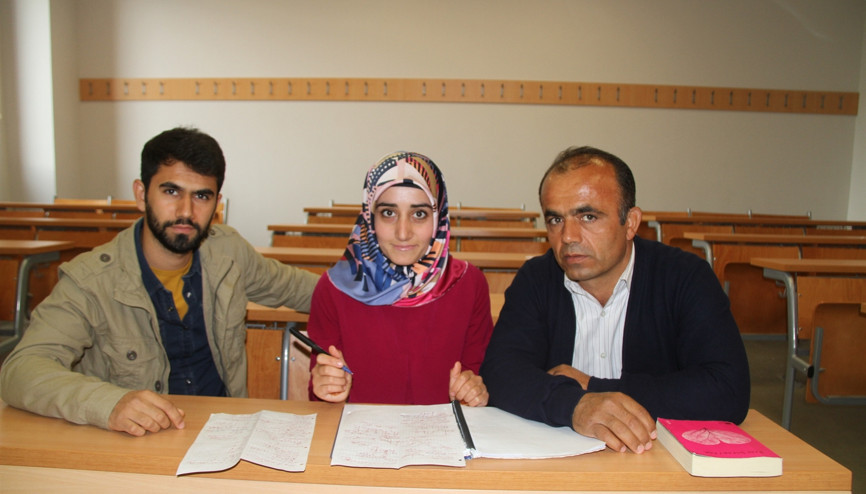 Sabah çiftçi akşam öğrenci