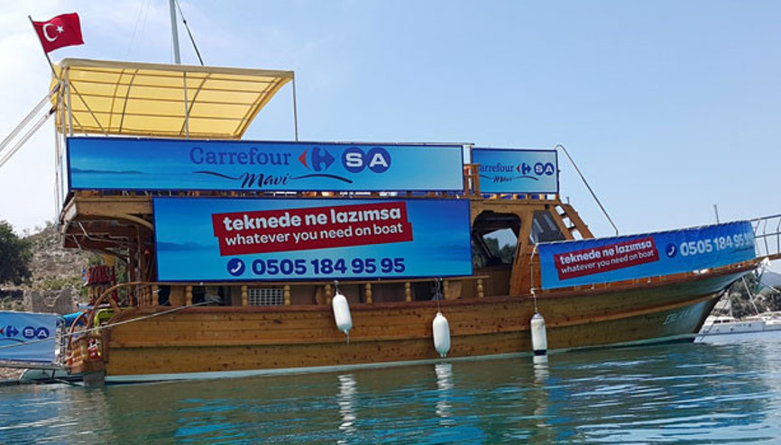 CarrefourSA, marketi denizin ortasına taşıdı