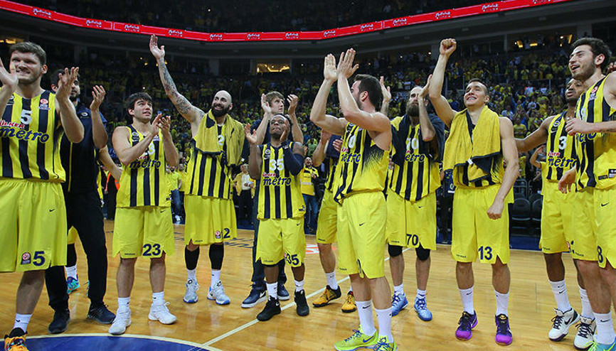 Fenerbahçeye potada çifte çalım