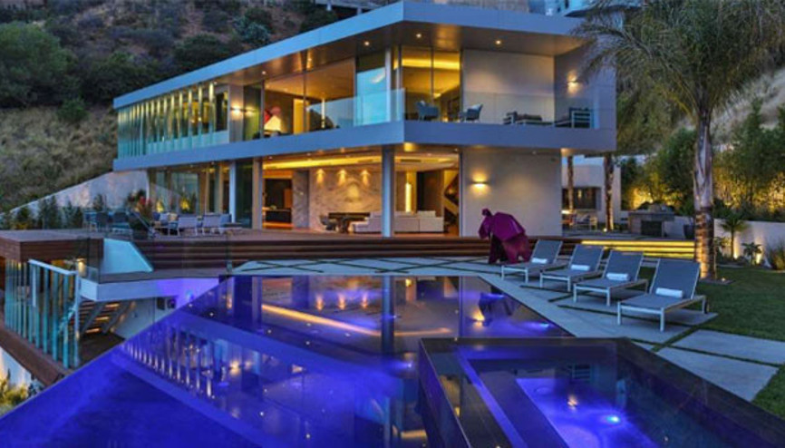 Kimsenin bu evi satın almaya cesareti yok: Beş ayda iki kişi öldü