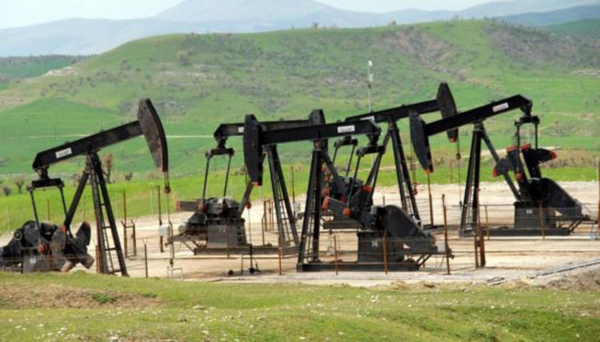 Brent petrol 50 doların üzerinde seyrediyor