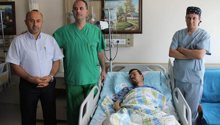 Böbreğinden 3 kilo 100 gram ağırlığında tümör çıktı