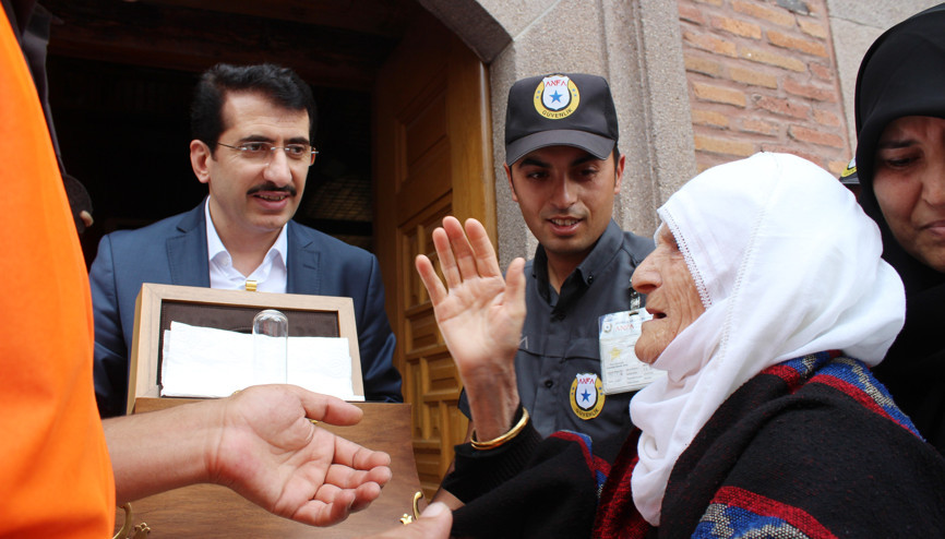 Sakal-ı Şerif ziyarete açıldı