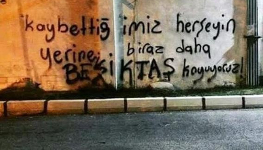 Duvara yazılmış en güzel sloganlar