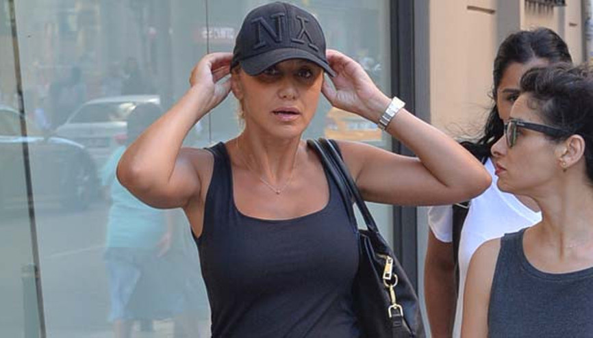 Zeynep Mansurdan şapkalı kamuflaj