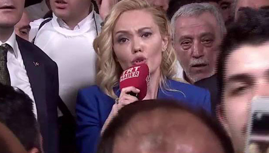 Korsan bildiriyi okuyan spiker konuştu