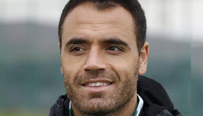 Ekrem Dağ futbolu bıraktı