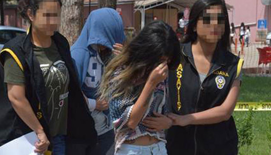 Üniversiteli kızlara fuhuş tuzağı
