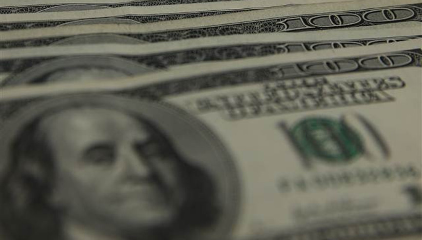 Dolar sakin Fed kararı bekleniyor