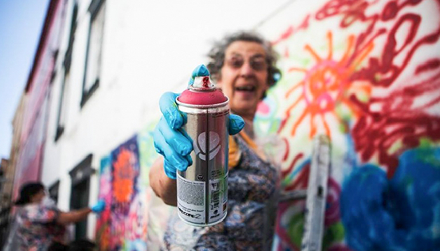 Graffitici asi büyükanneler