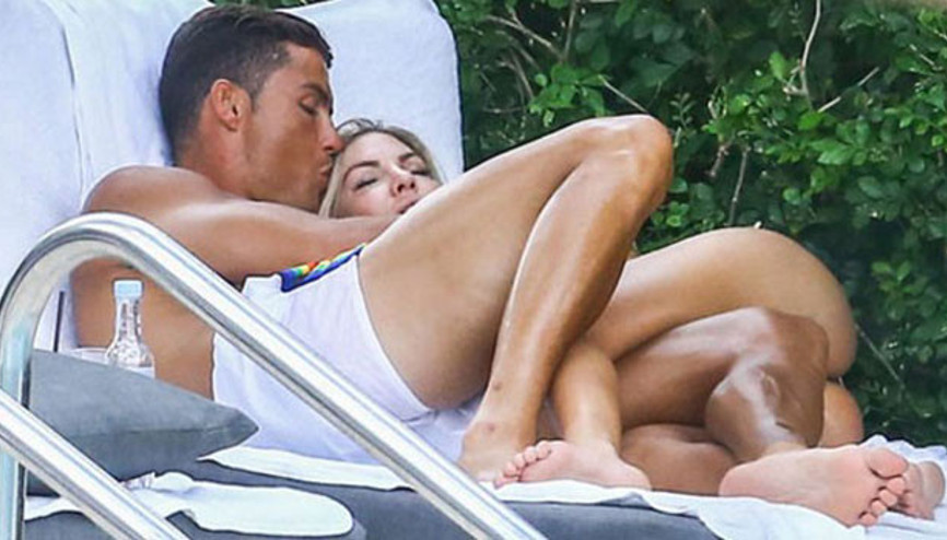 Ronaldo, 2 gün sonra Meksikalı Gonzalesi aldattı