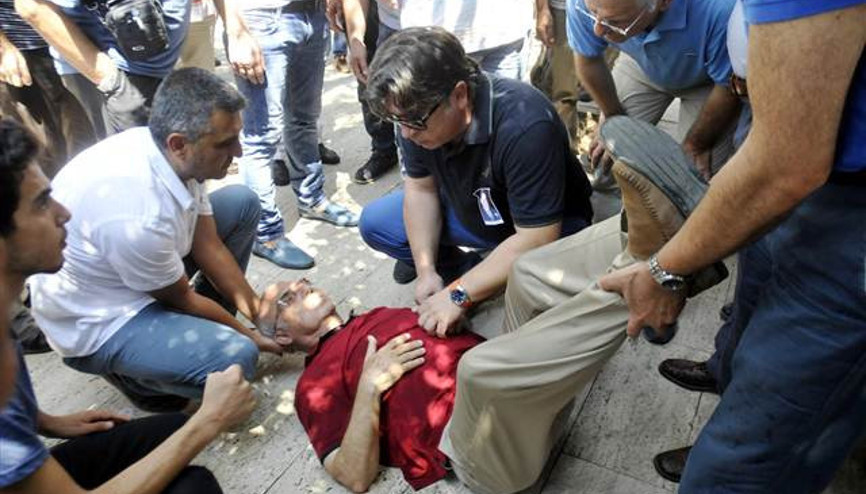 Baykaldan arkadaşına: Karadut yemeyi ihmal etme Baykaldan arkadaşına: Karadut yemeyi ihmal etme