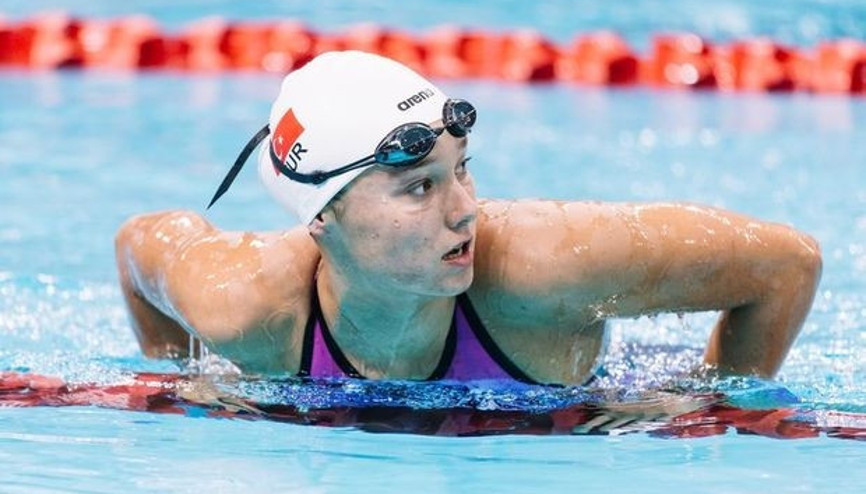 Milli yüzücü Viktoria yarı finalde