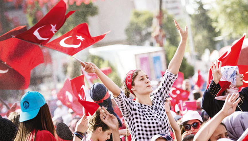 Bir millet ayakta