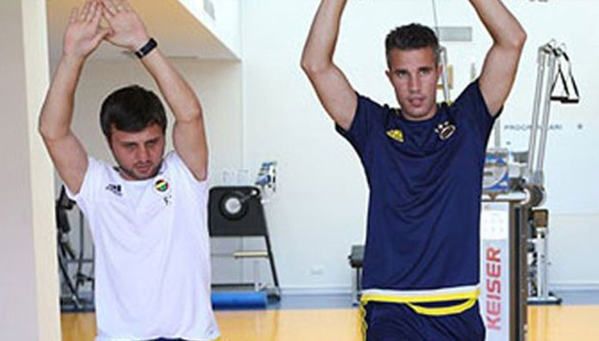 Fenerbahçe, eski bir Galatasaraylıya emanet
