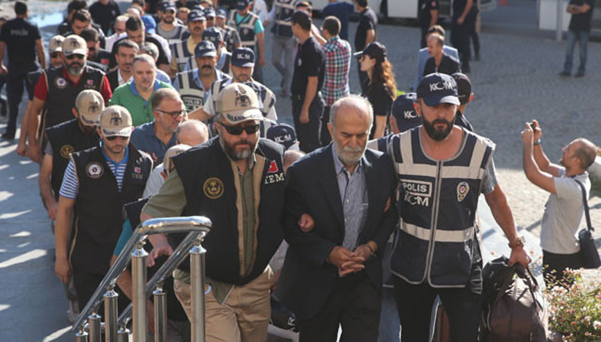 Eski Vali Harput ve 18 şüpheli adliye çıkarıldı