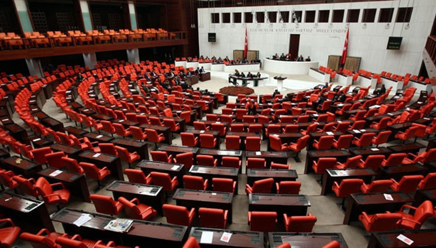 Tezkere sorunsuz KHKlar sancılı