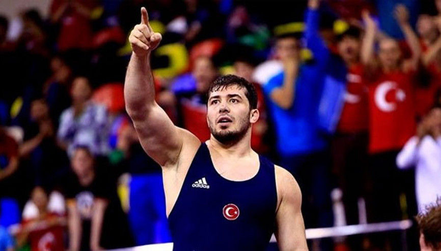 Cenk İldemden bronz madalya
