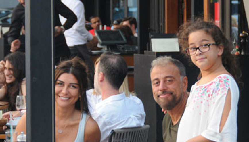 Hamdi Alkanın eski ve yeni eşi bir araya gelince