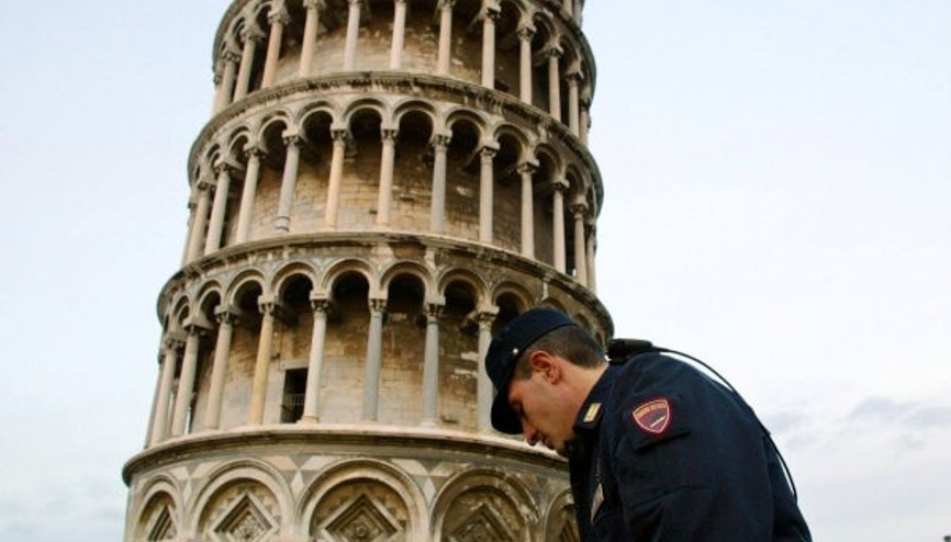 Pisa Kulesinin yanına cami planı İtalyayı karıştırdı