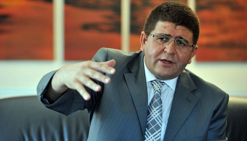 Her şeyimizle devletimizin yanında olmamız gerek