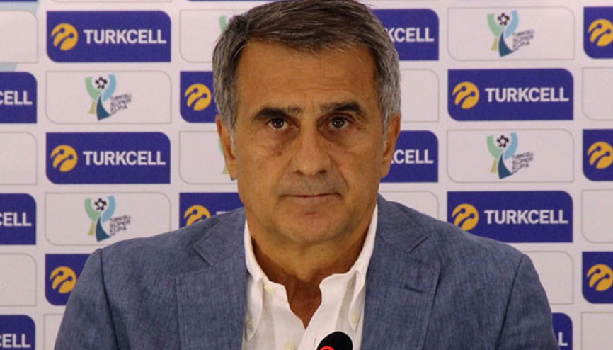 Şenol Güneş, yılın teknik direktörü seçildi