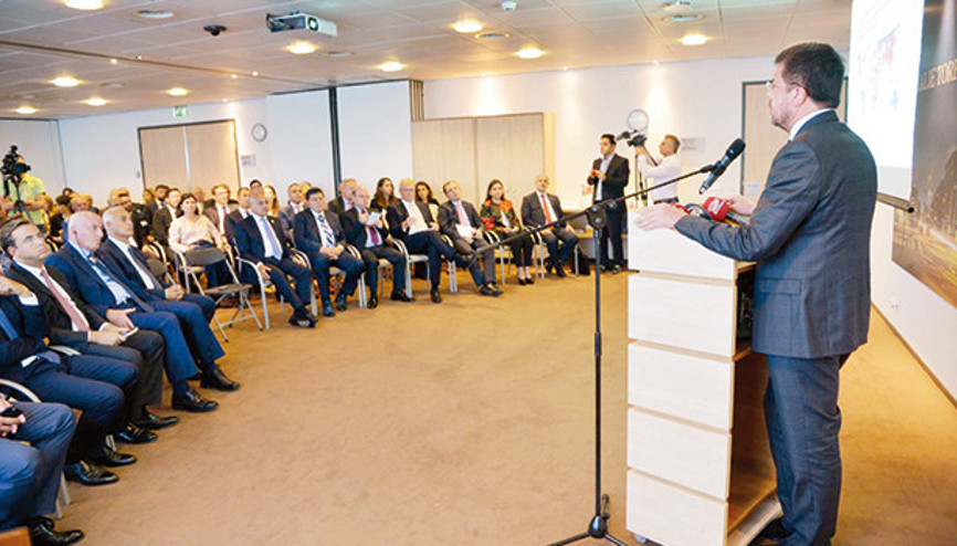 Bakan Zeybekci ve iş dünyasına sıcak karşılama