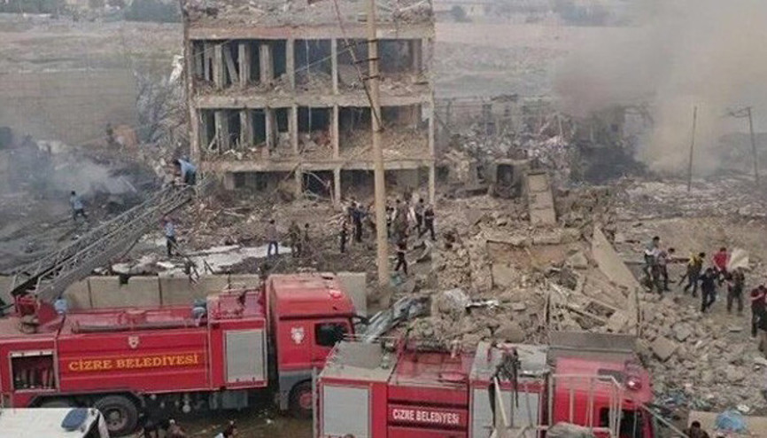 Ünlü isimler terörü lanetledi