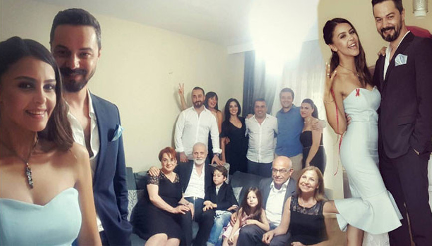 Nilay Duru ve Emre Kıyan nişanlandı