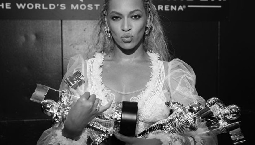 2016 MTV Video Müzik Ödülleri sahiplerini buldu