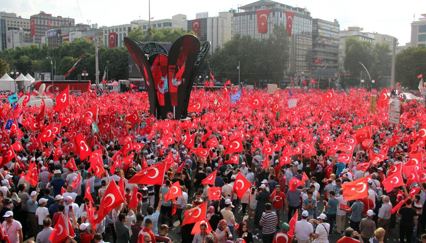 Demokrasi nöbetleri ekonomiyi canlandırdı