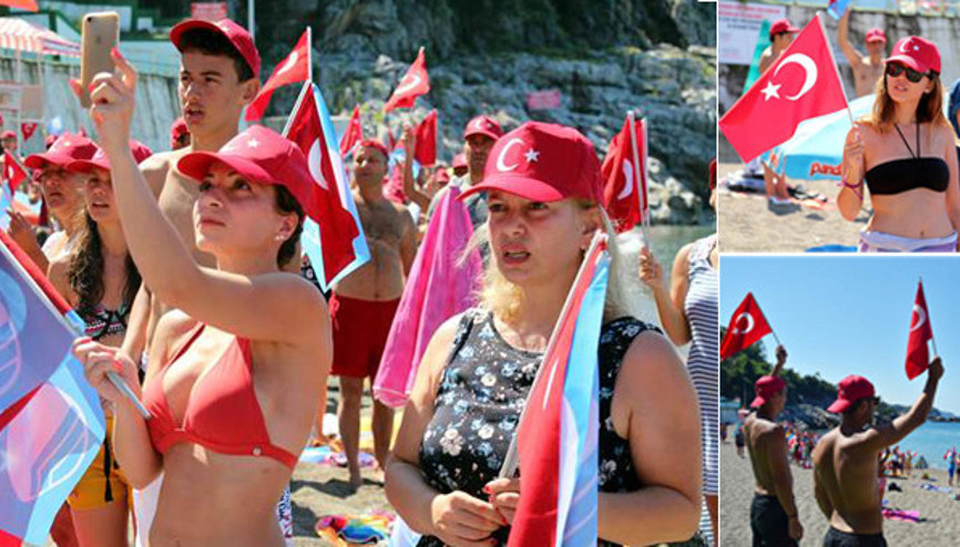 Zonguldakta ertelenen 30 Ağustos etkinliği Kapuz Plajında yapıldı