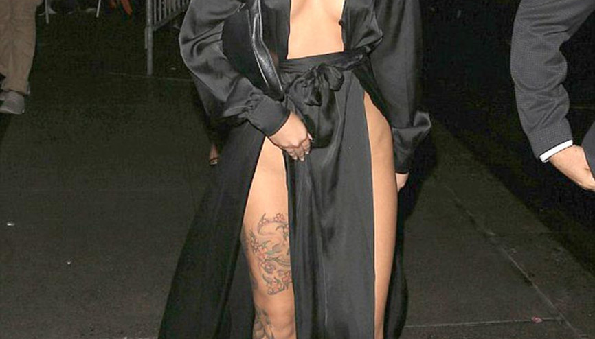 Herkesi gölgede bıraktı Herkesi gölgede bıraktı