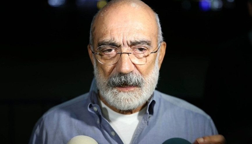 Gazeteci Ahmet Altan tekrar gözaltına alındı