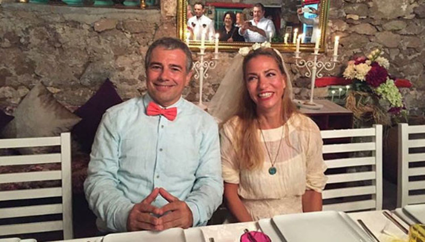 Deniz Arcak evlendi
