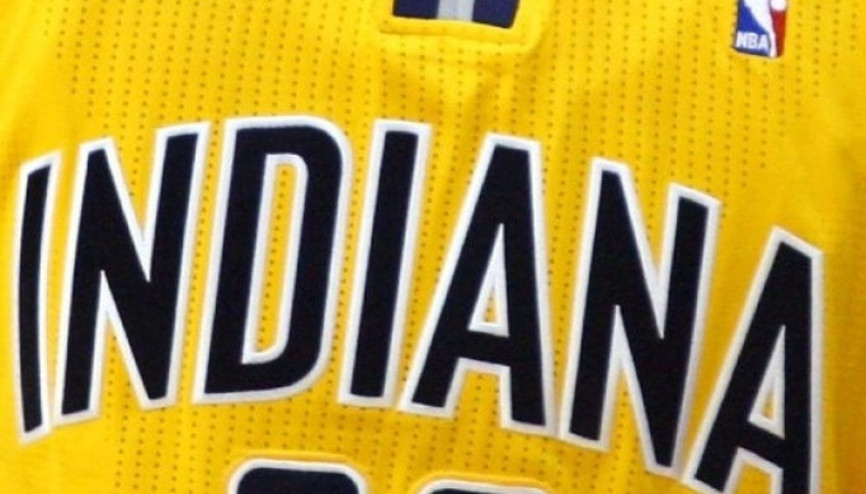 Indiana Pacerstan özel 50. yıl logosu