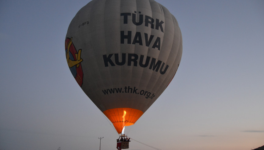 Frigler’den Cumhuriyet’e ilk balon havalandı
