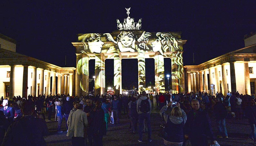 O mekânlara bir de böyle bakın O mekânlara bir de böyle bakın