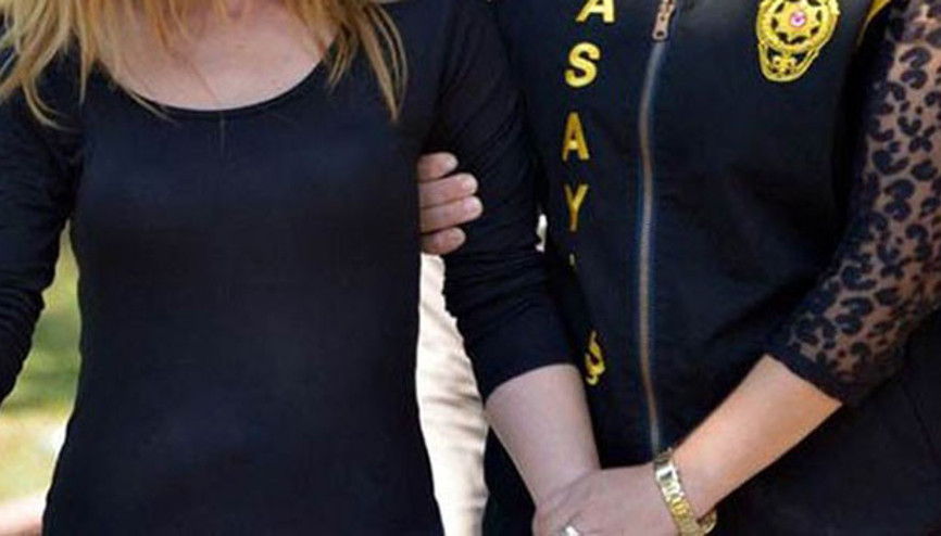 Telefon mesajları okununca fuhuş rezaleti ortaya çıktı